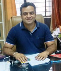 Dr. Vinay Chopra